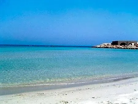 فندق Blue Sky - San Foca ميليندونيو